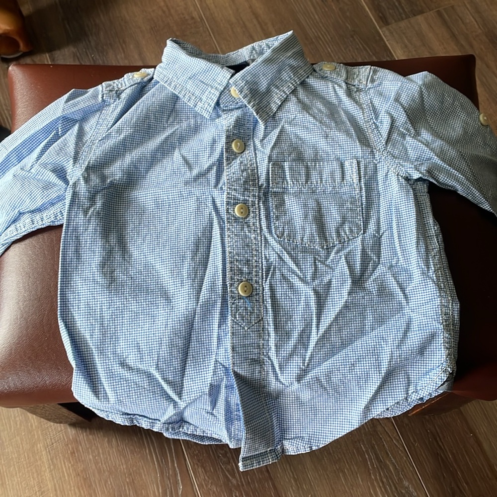 Baby Gap blue and white check button down long sleeve shirt 18-24M